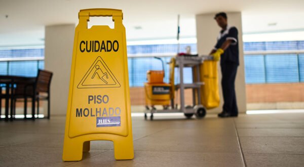 2020-12-19-limpeza-em-condominio-artigo-alterado